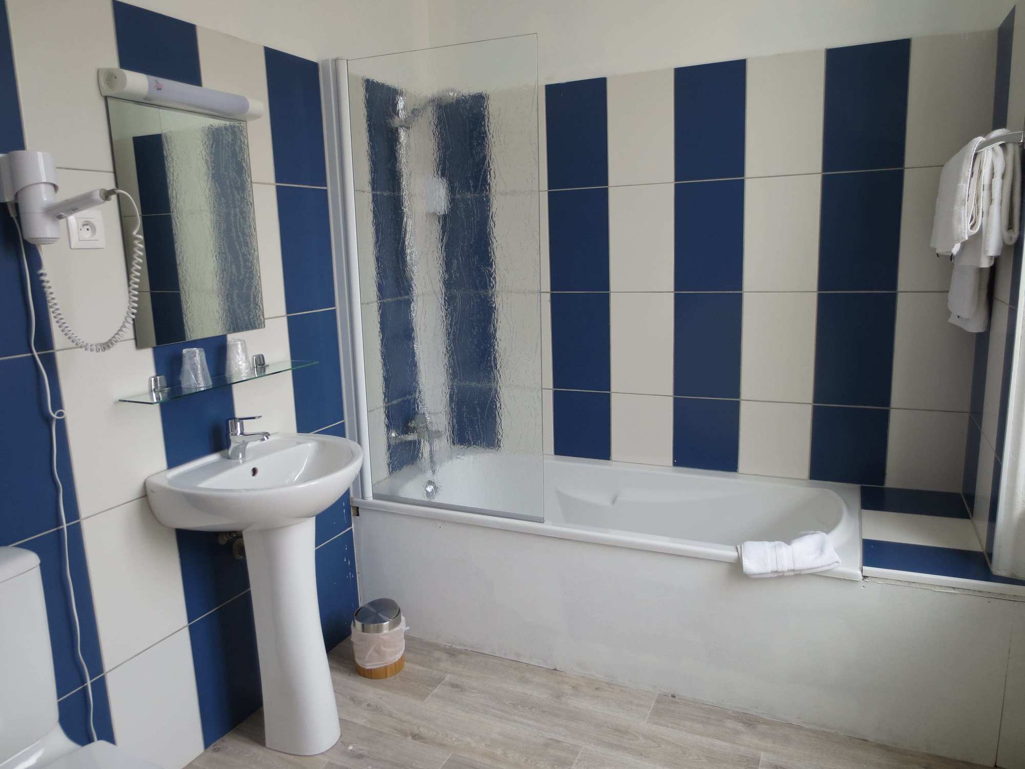 Hotel Phoebus Ла Тремблад Стая снимка